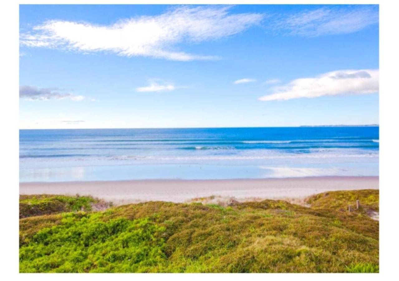Cabbage Tree - Summer Or Winter Beachfront Haven Papamoa Bagian luar foto